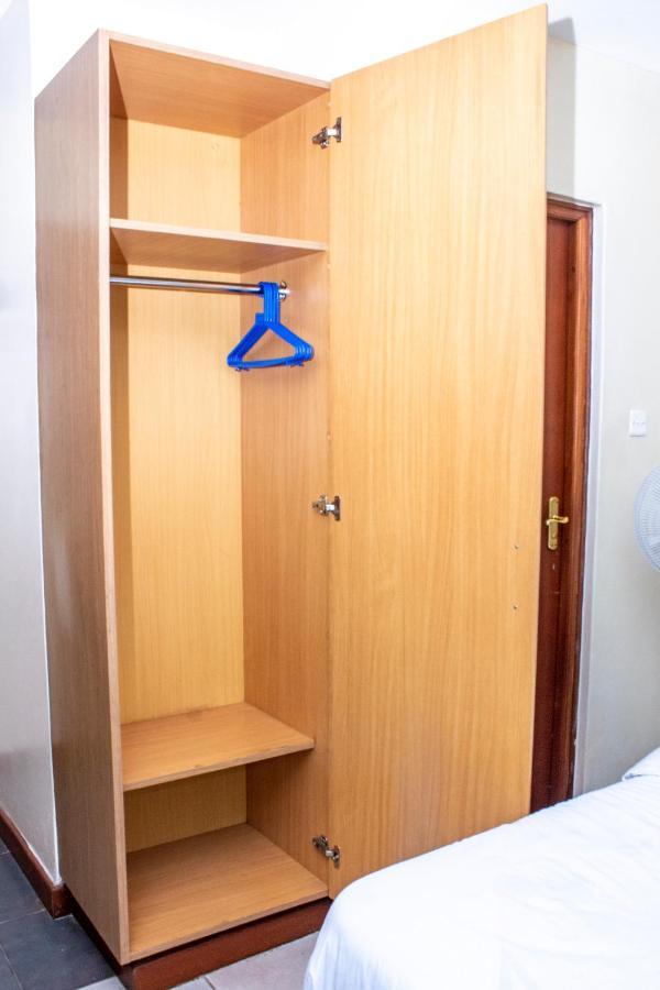 Kate Apartments, Studios-Mvuli Suites, Nairobi Ngoại thất bức ảnh